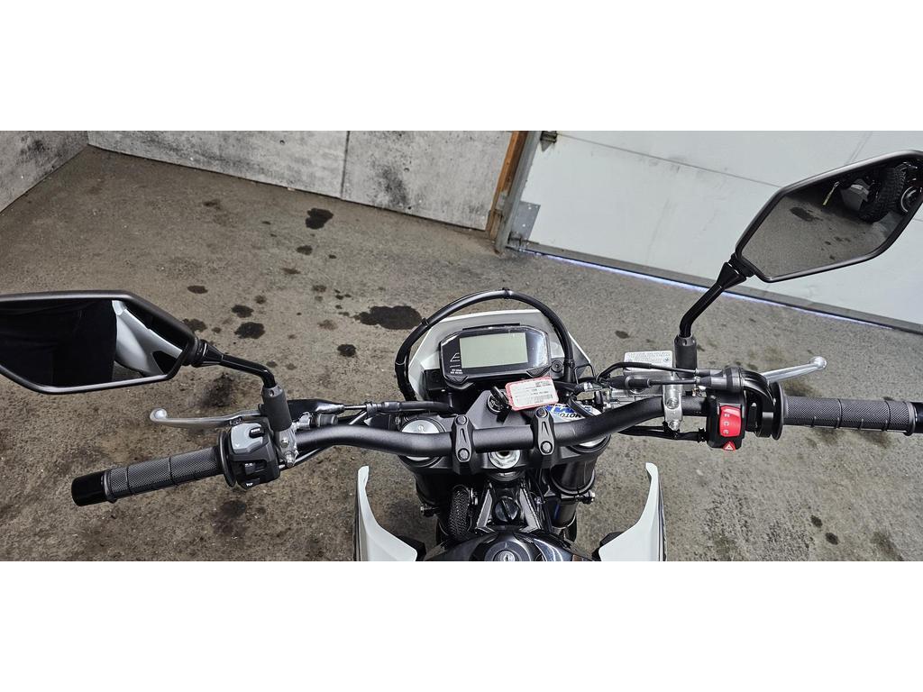 Suzuki DRZ400 SUPER MOTARD 2025 à vendre