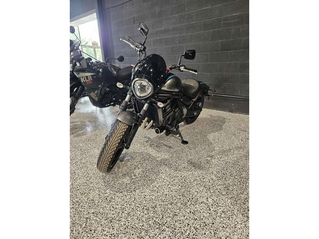 Kawasaki VULCAN S CAFE 2025
