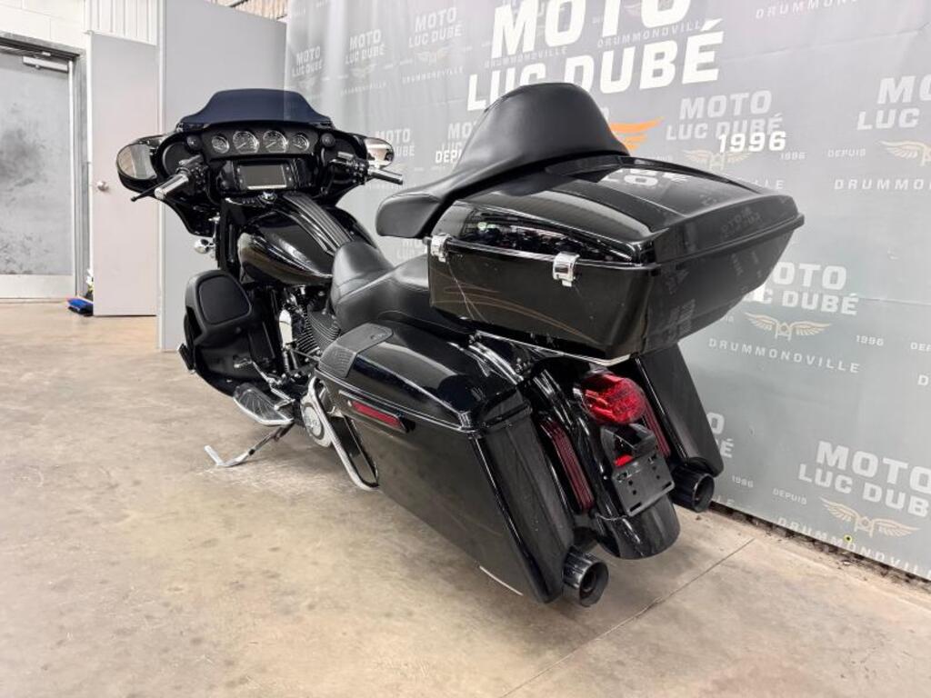 Harley-Davidson FLHXSE CVO Street Glide 2015 à vendre