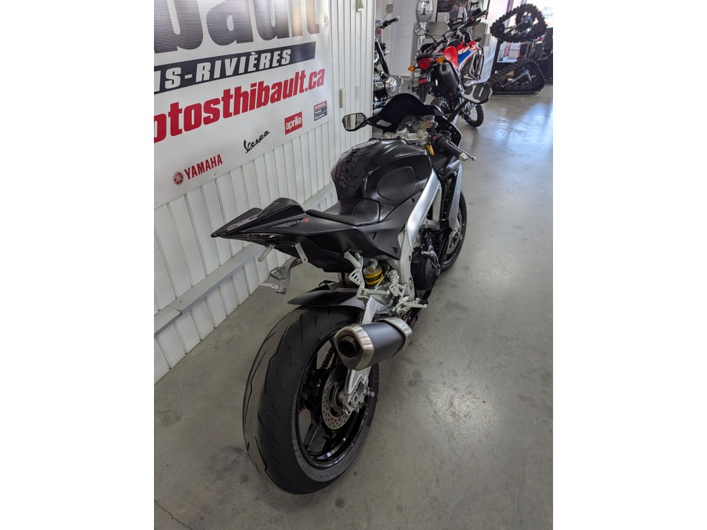 Aprilia RSV4 2014 à vendre
