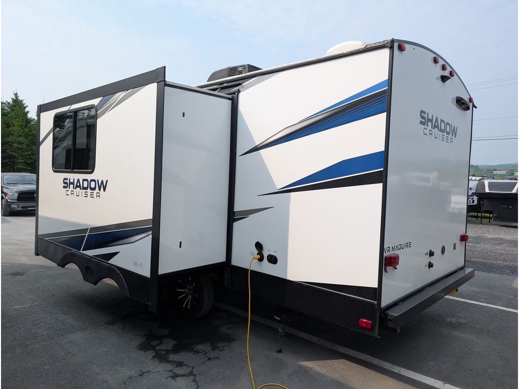 Shadow Cruiser 239RBS 2022 à vendre