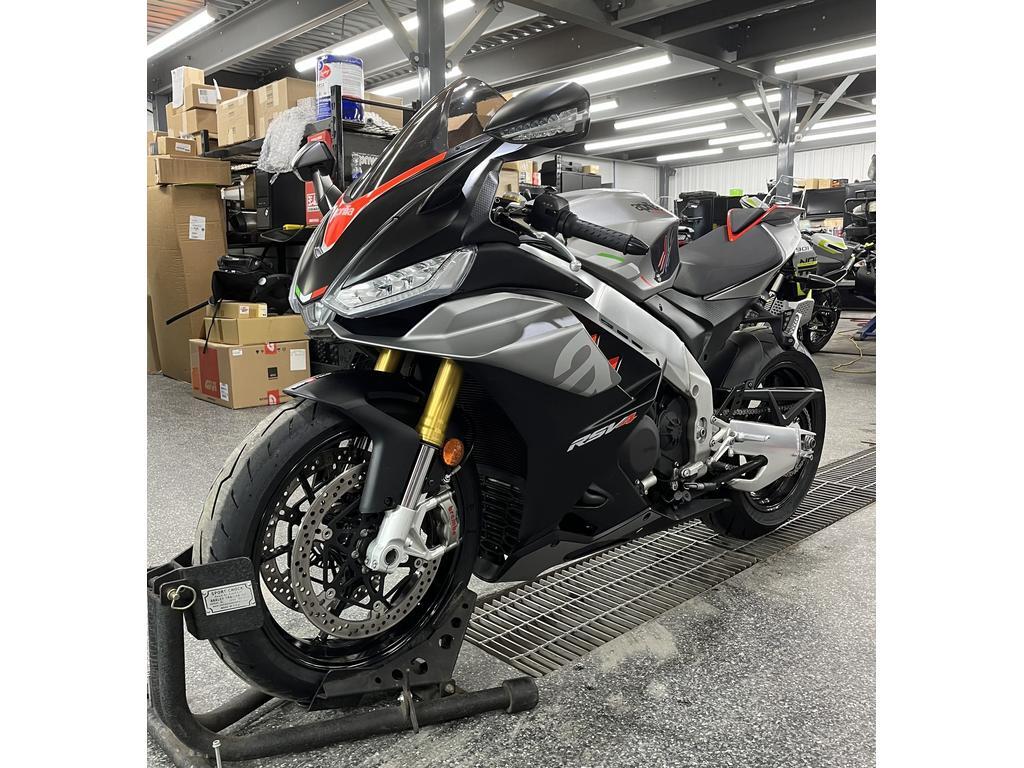 Aprilia RSV4 2022 à vendre