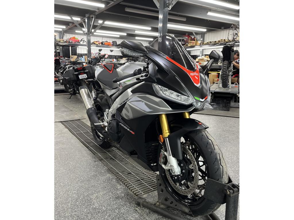 Aprilia RSV4 2022 à vendre