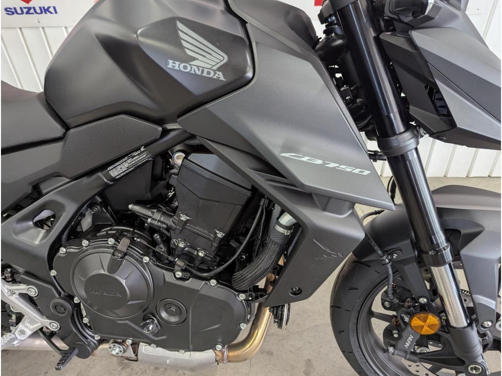 Honda CB750 2025 à vendre