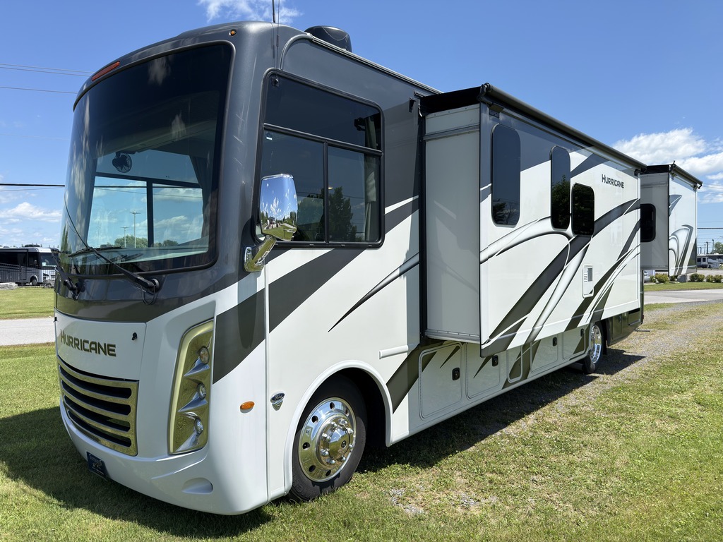 Thor Motor Coach Hurricane 31C 2023 à vendre