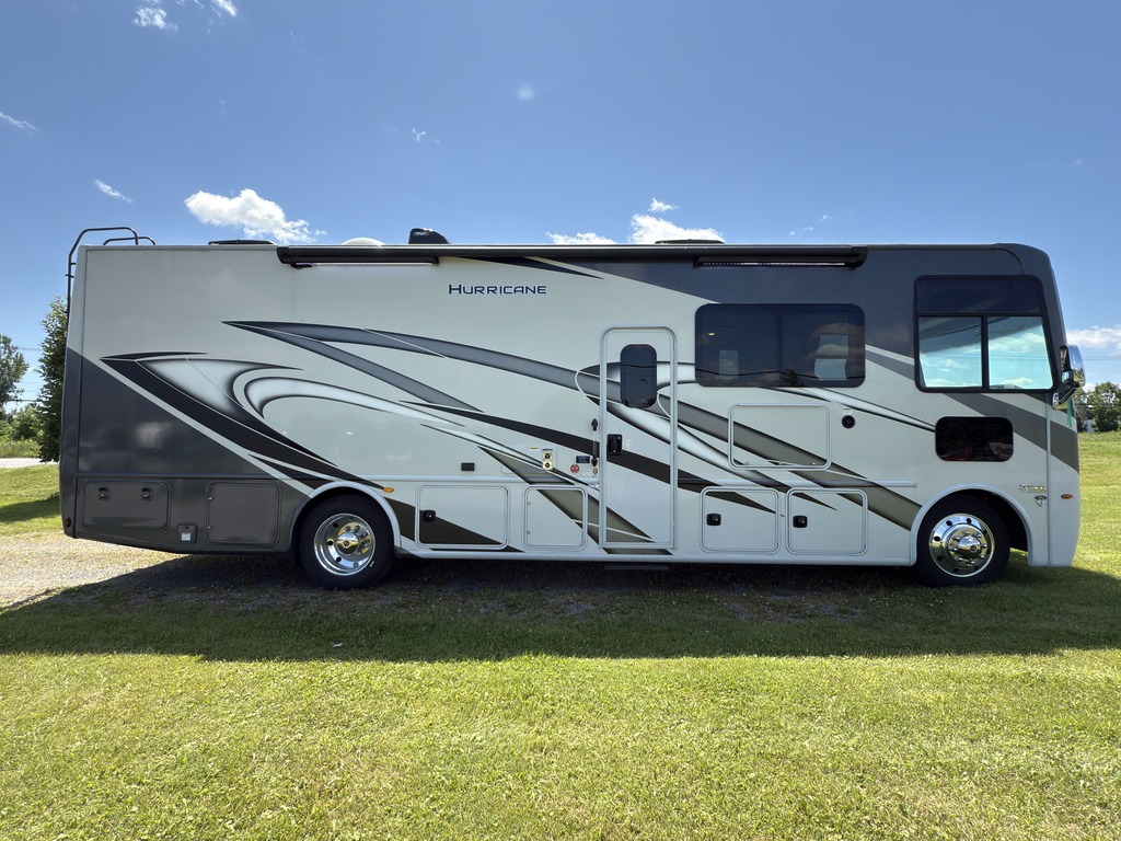 Thor Motor Coach Hurricane 31C 2023 à vendre