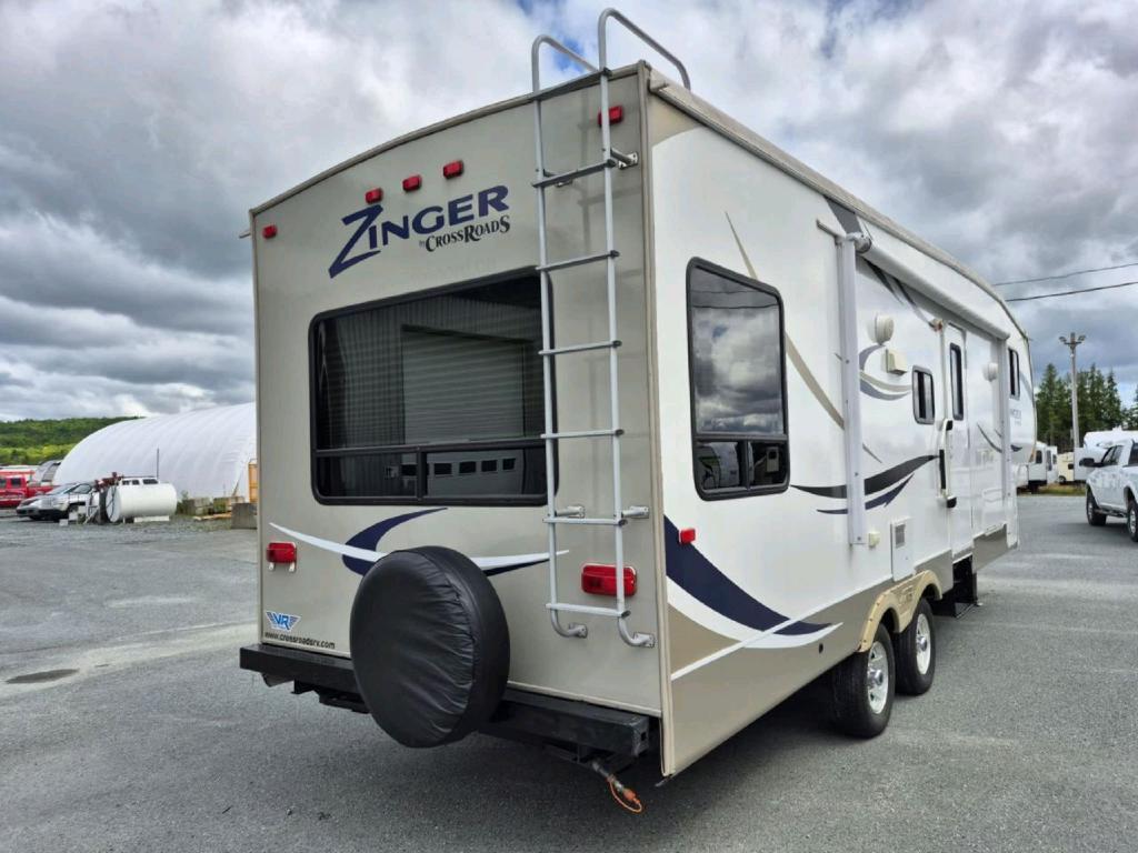 Crossroads Zinger 30RL 2012 à vendre