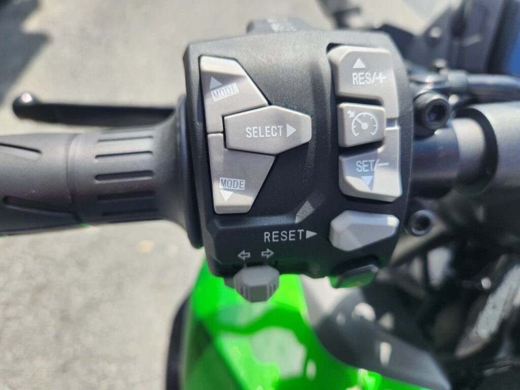 Kawasaki Ninja 1000SX 2024 à vendre