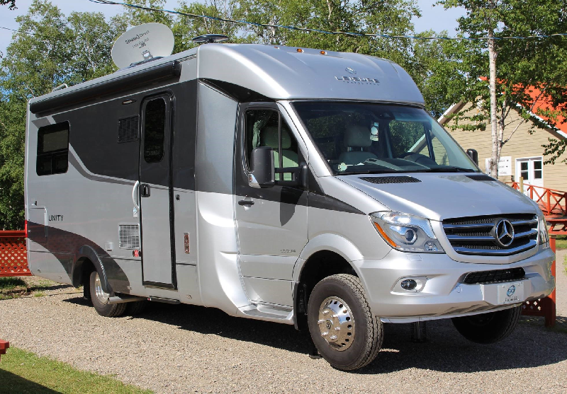 Leisure Van Unity 24TB 2017