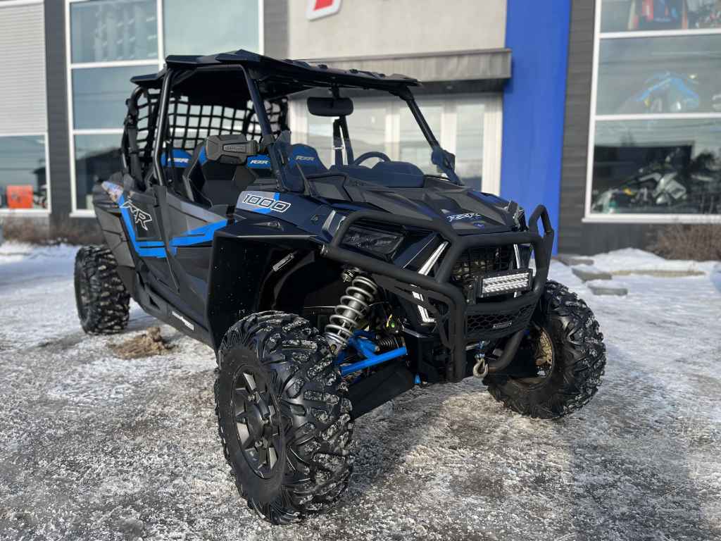 Polaris RZR XP4 1000 ULTI. 2022 à vendre