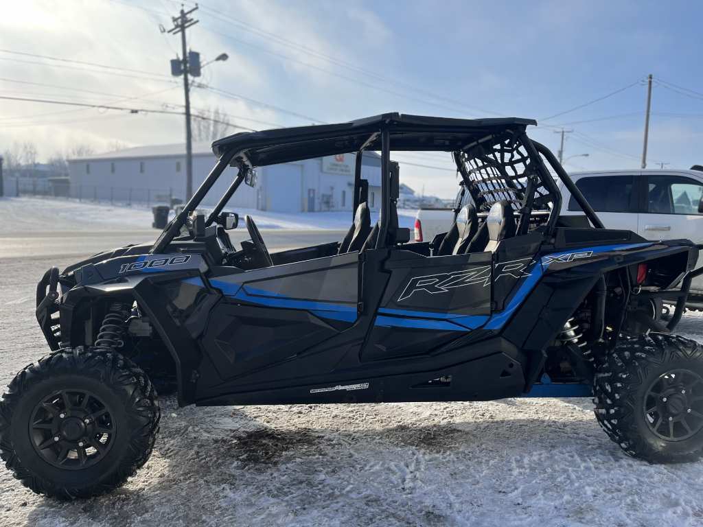 Polaris RZR XP4 1000 ULTI. 2022 à vendre