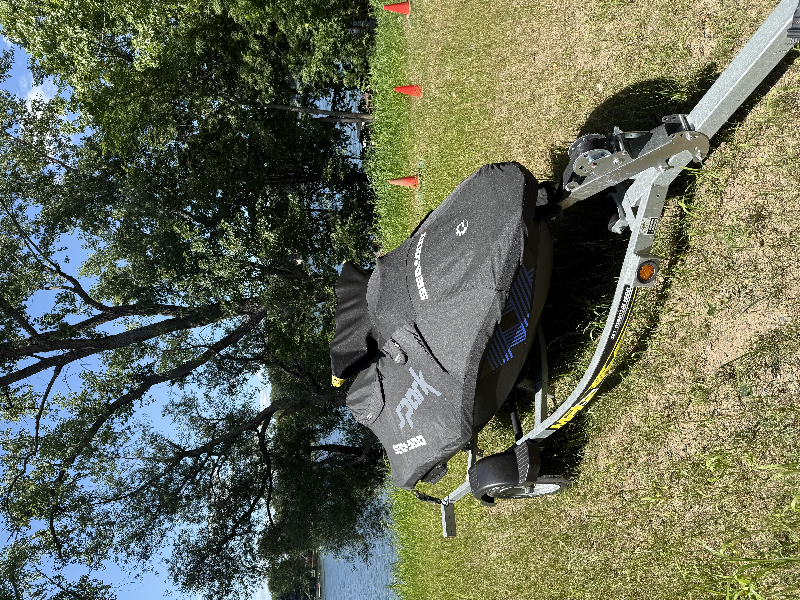 Seadoo Spark Trixx 3up audio et remorque 2023 à vendre