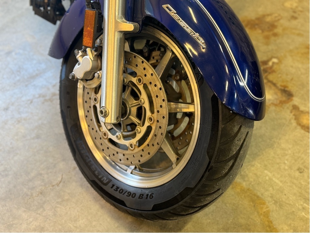 Yamaha V-Star 1100 2009 à vendre