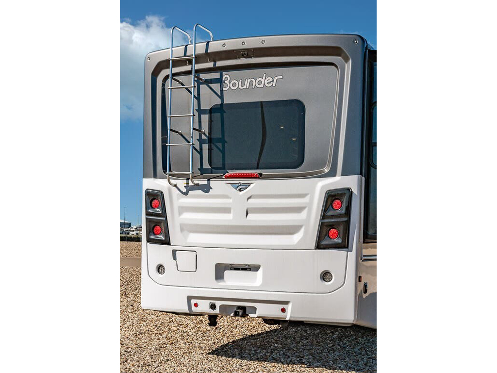 Fleetwood Bounder 2024 à vendre