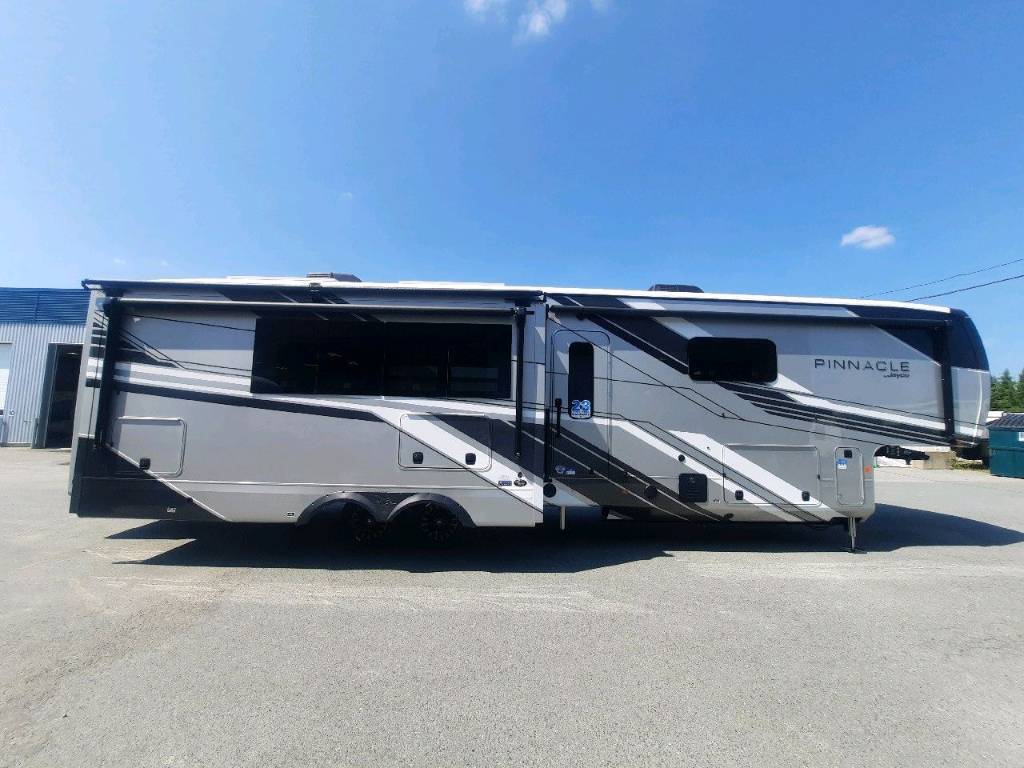 Jayco Pinnacle 38FBRK 2026 à vendre