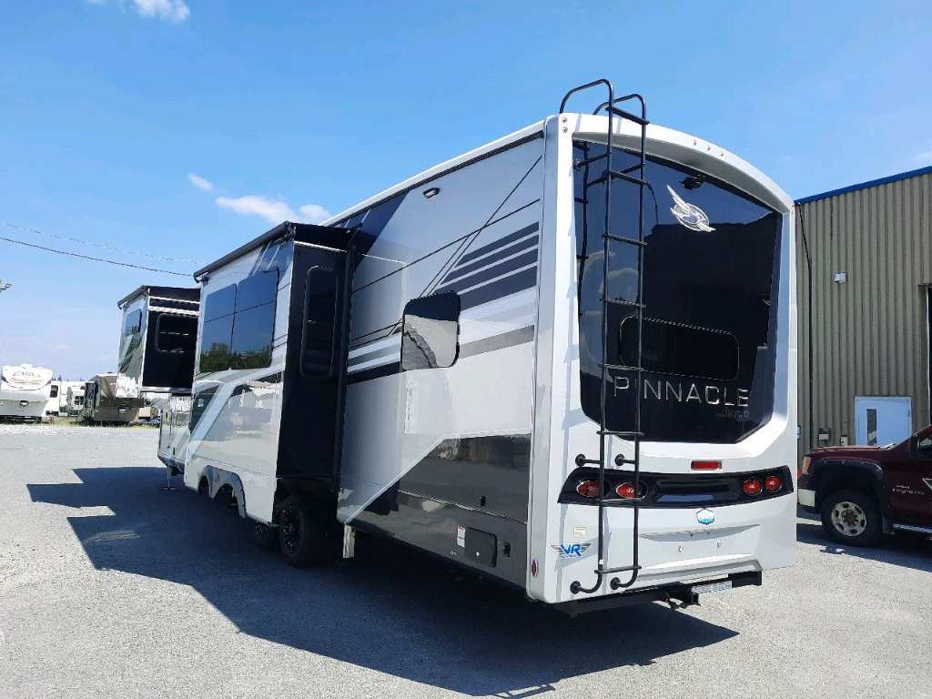 Jayco Pinnacle 38FBRK 2026 à vendre