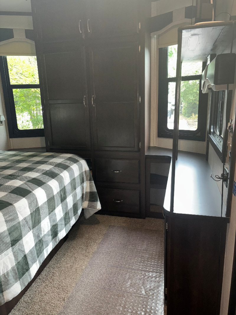 Roulotte de parc 2018 Jayco Bungalow Flight RLTS - 55,000$ non négociable à vendre