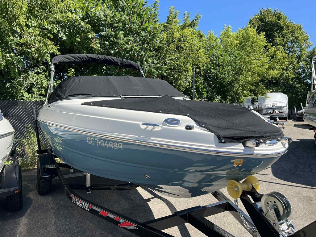 Stingray Boat Co 208 LR 2020 à vendre
