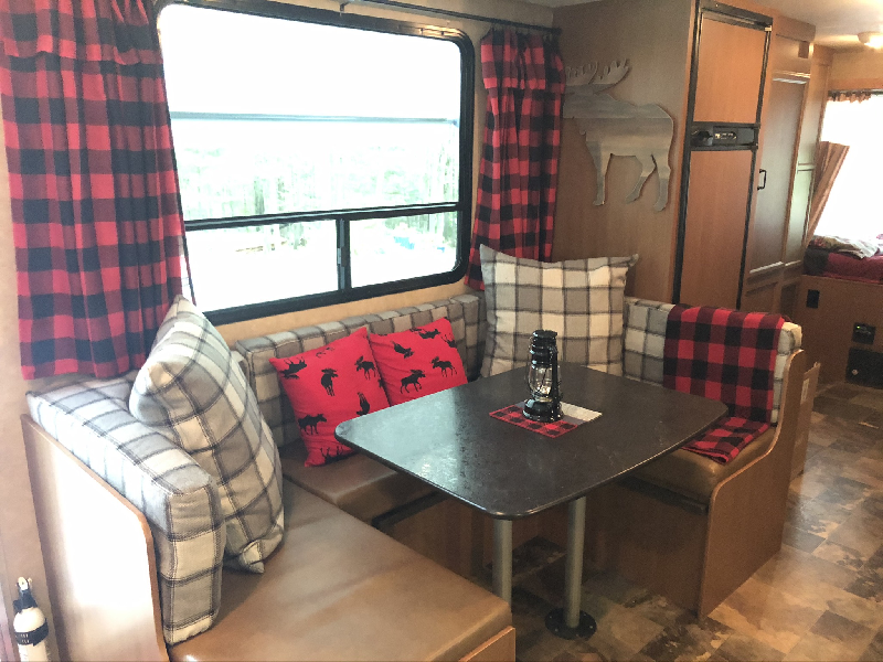 ROULOTTE HYBRIDE STARCRAFT RÉNOVÉ 21 pieds PRIX POUR VENTE RAPIDE à vendre