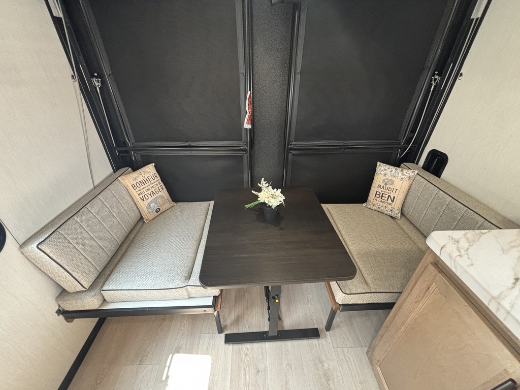 Wolf Pup 18RJBW 2026 à vendre