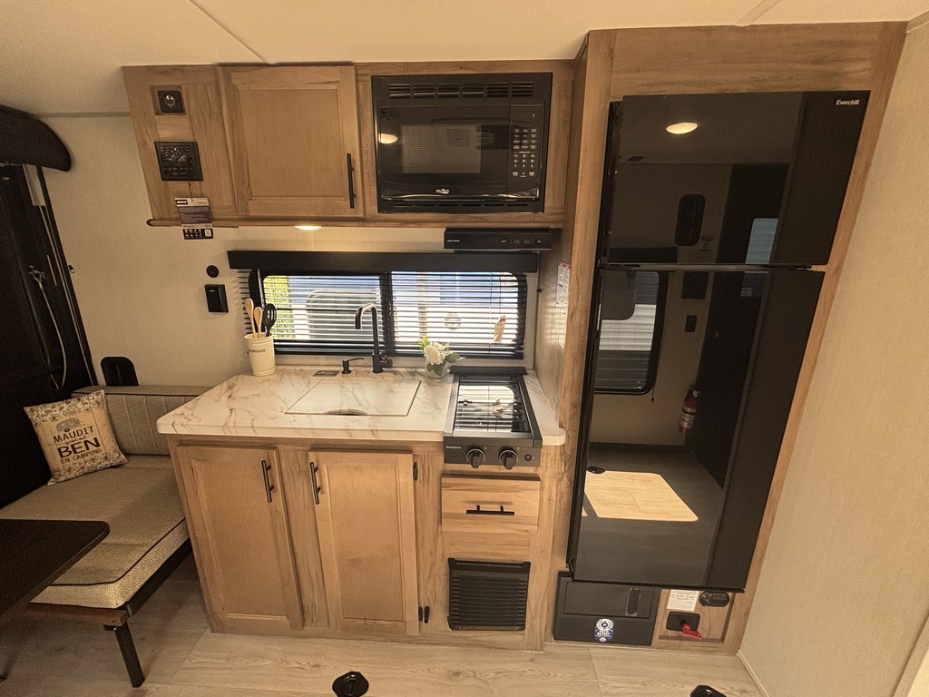 Wolf Pup 18RJBW 2026 à vendre