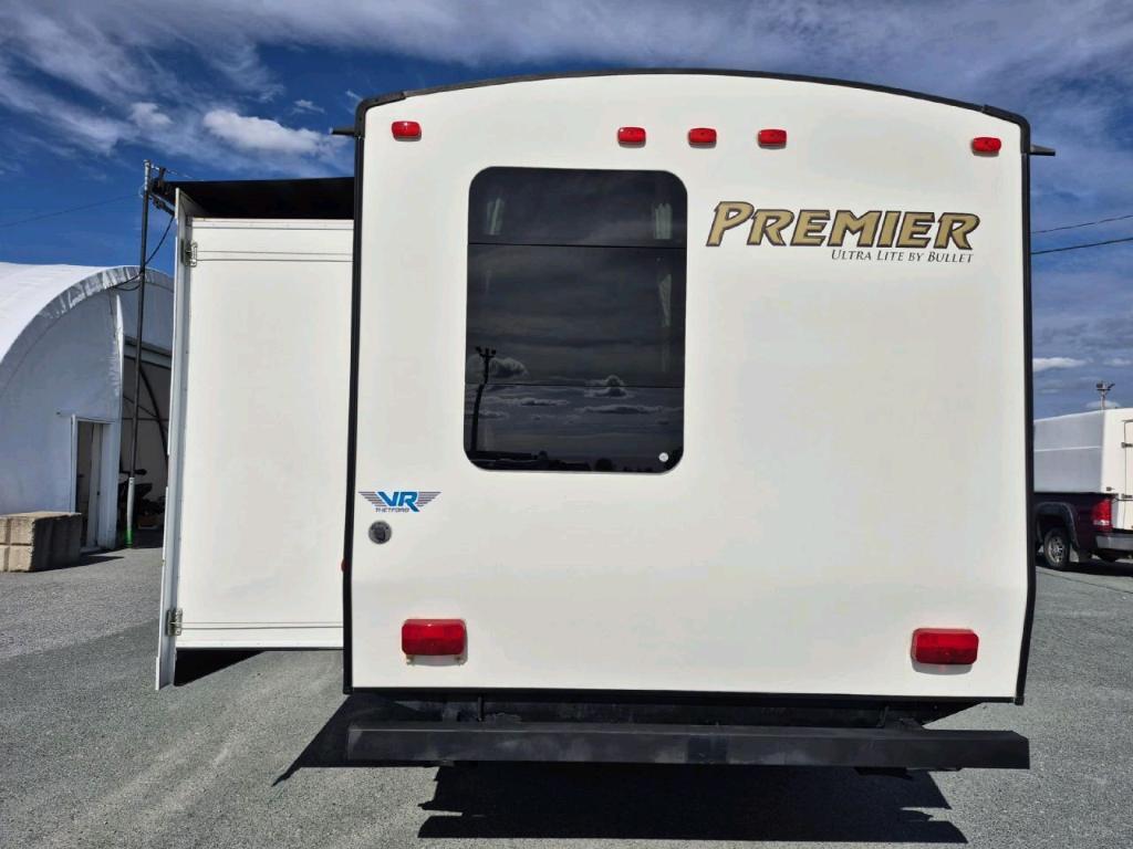 Keystone RV Bullet 31BH 2013 à vendre