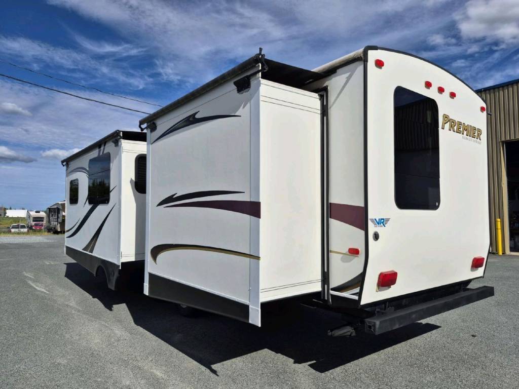 Keystone RV Bullet 31BH 2013 à vendre