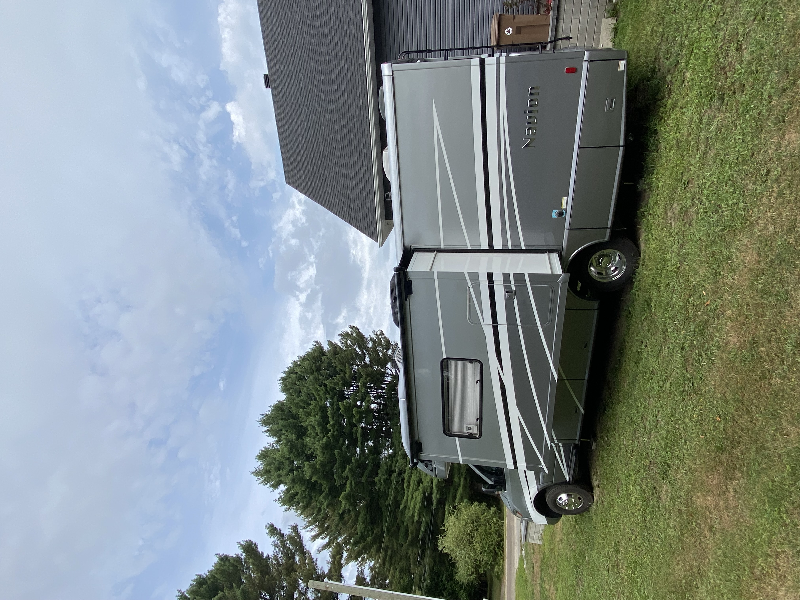 Winnebago Navion 24J à vendre