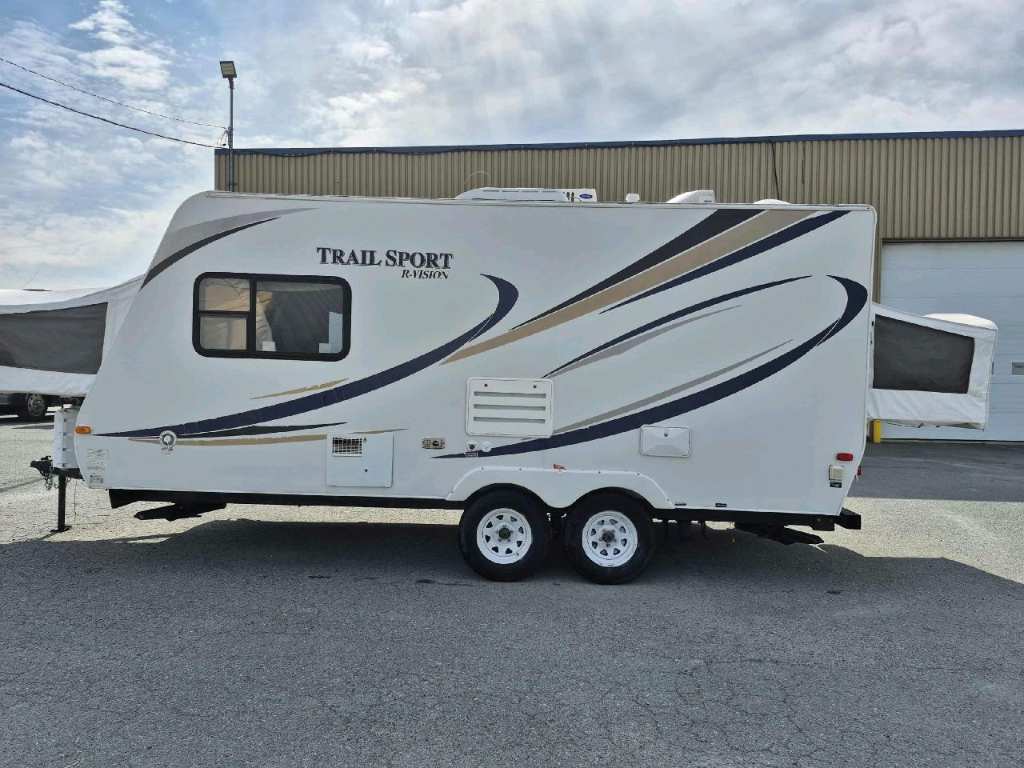 R-Vision TRAIL SPORT 19E 2011 à vendre