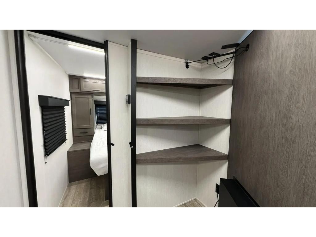 Alpha Wolf 23DBH 2025 à vendre