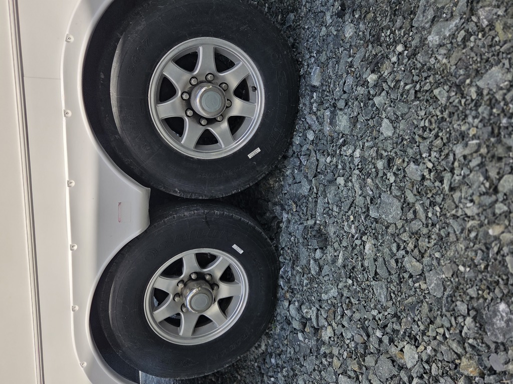 Elkridge 37ULTA 2013 à vendre