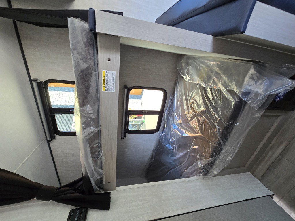 Coachmen Apex Nano 185BH 2026 à vendre