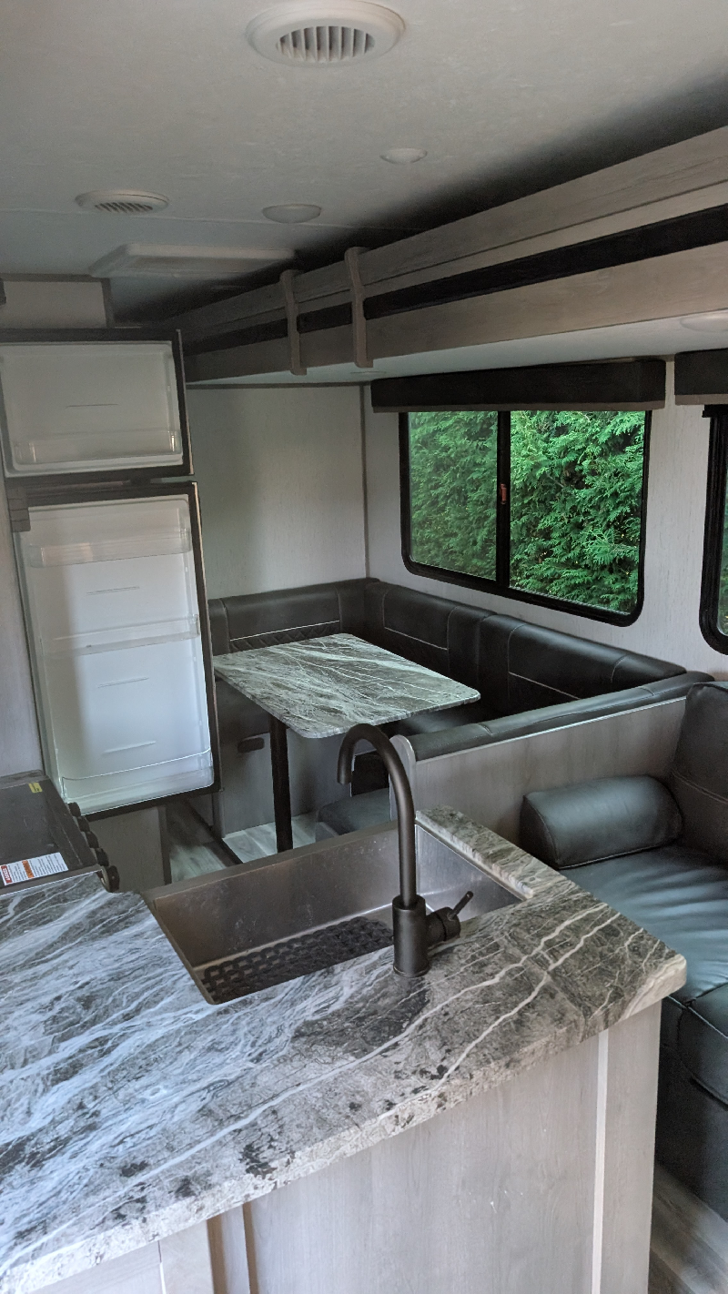 Belle roulotte familial à vendre