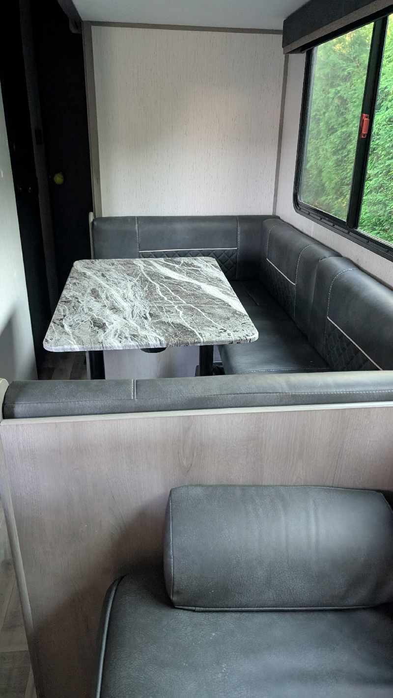 Belle roulotte familial à vendre