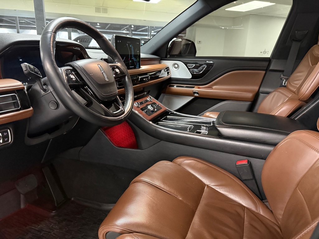 Lincoln Aviator RESERVE AWD CUIR TOIT NAV BLACK PKG 2023 à vendre