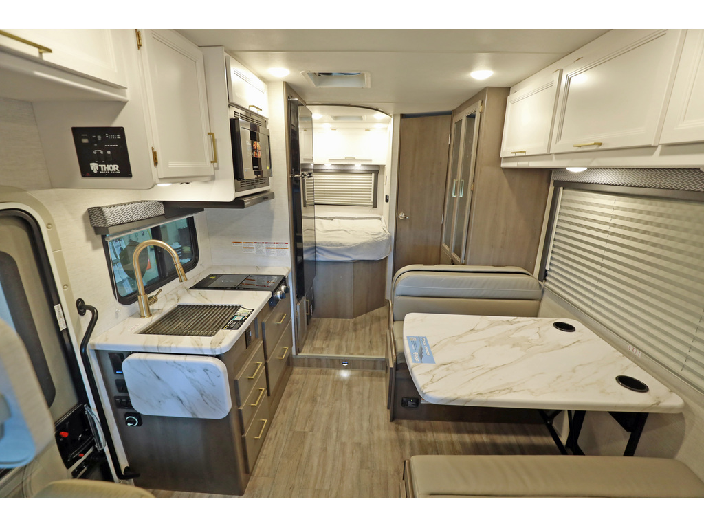 Thor Motor Coach Four Winds 2026 à vendre