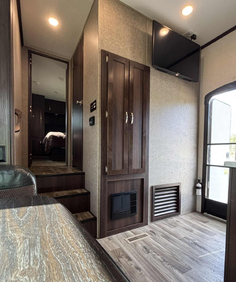 FIFTH WHEEL CARGO JAYCO TALON 39 PIEDS 2018 à vendre