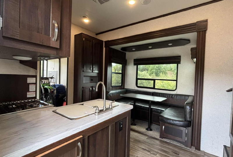 FIFTH WHEEL CARGO JAYCO TALON 39 PIEDS 2018 à vendre