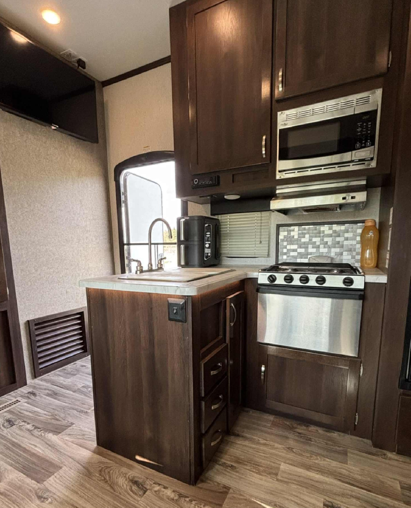 FIFTH WHEEL CARGO JAYCO TALON 39 PIEDS 2018 à vendre