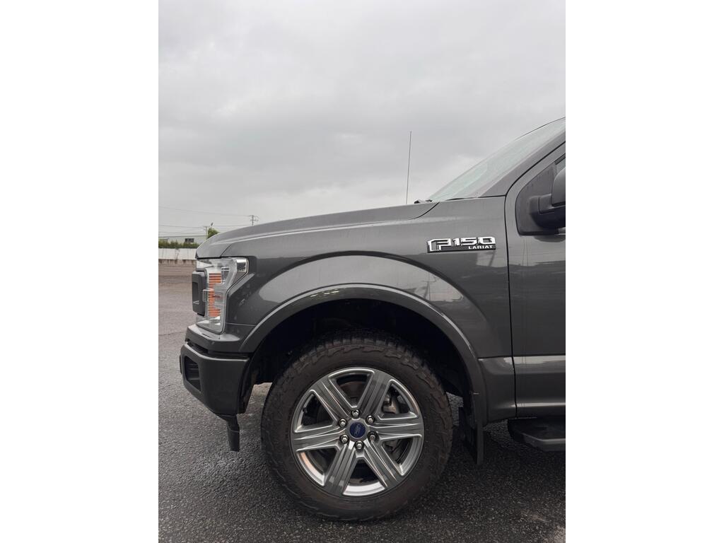Ford F-150 LARIAT CREW CAB 4X4 CUIR TOIT NAV 2019 à vendre