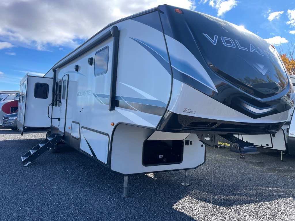 Crossroads RV Volante 370BR 2021