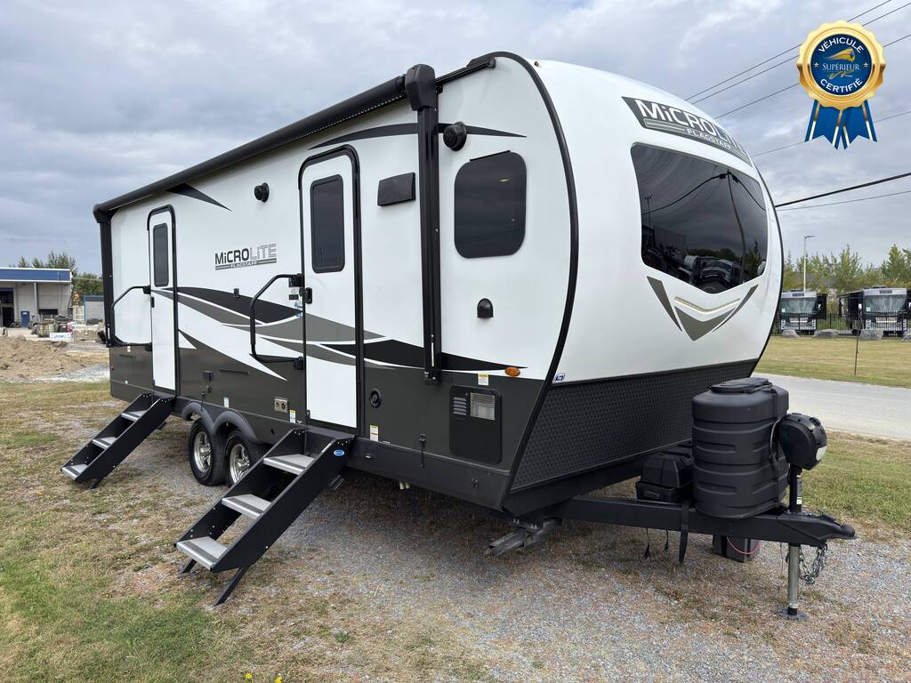 Forest River Flagstaff Micro Lite 25FKBS 2024