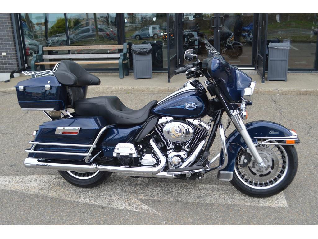 Harley-Davidson FLHTC Electra Glide 2013