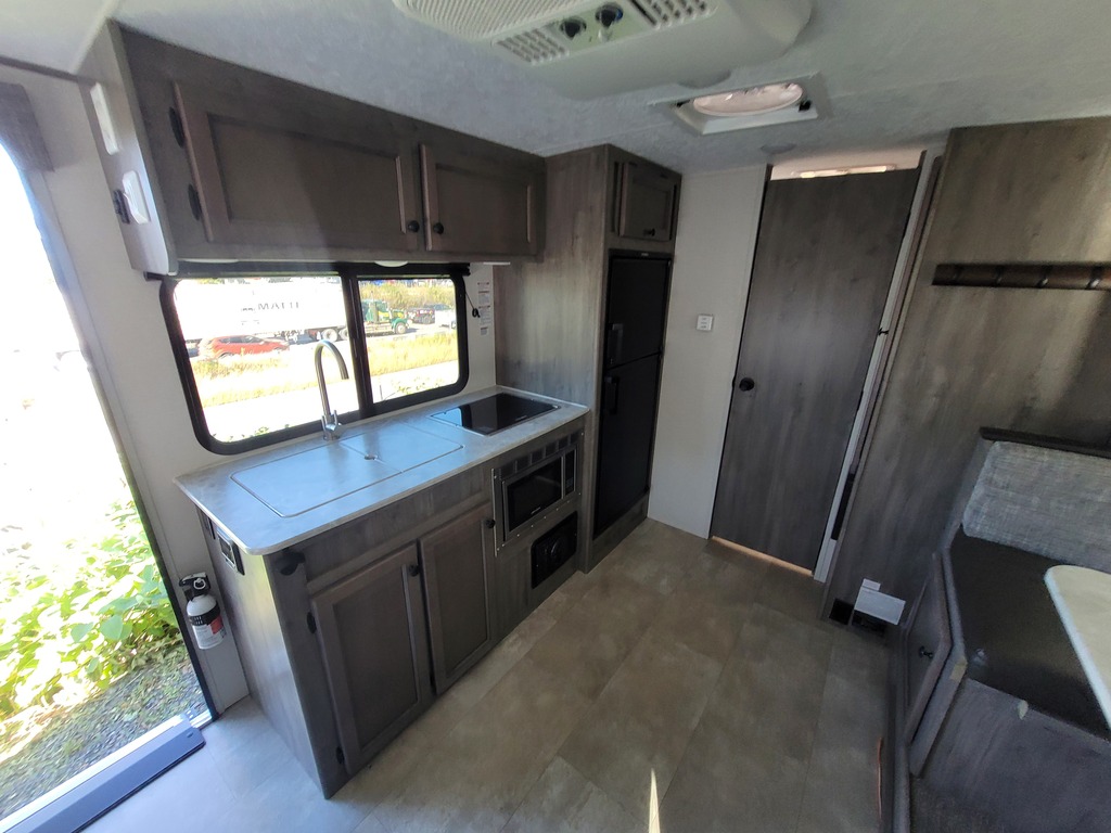 Coachmen Apex 2021 à vendre