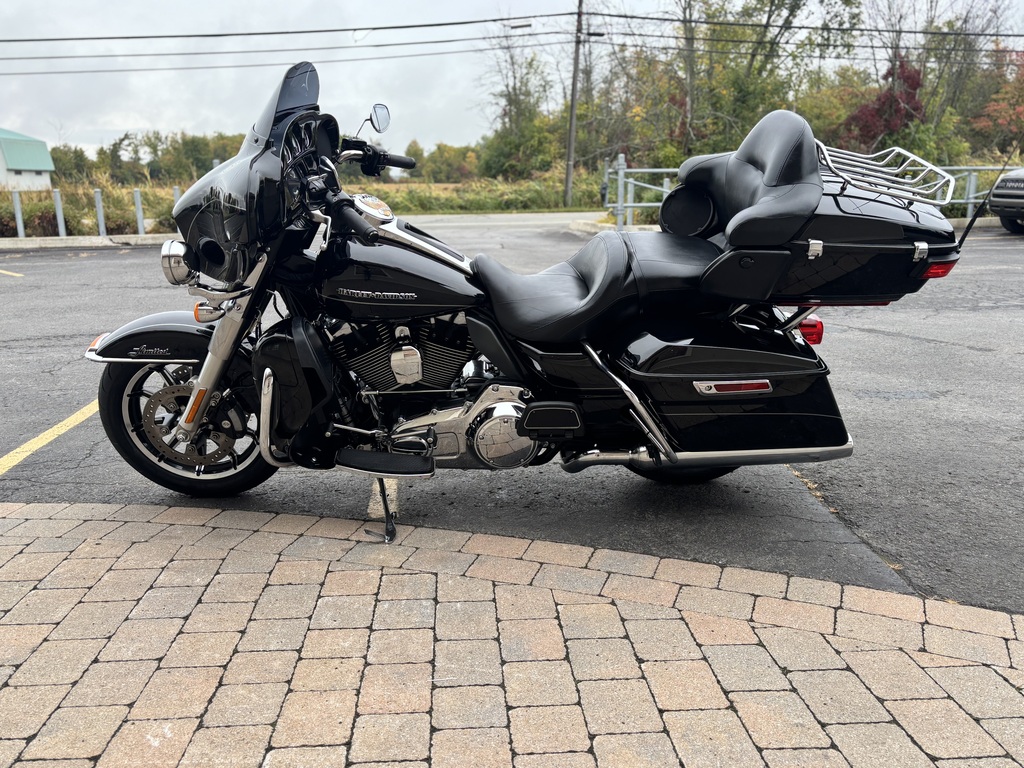 Harley-Davidson Electra Glide 2014 à vendre