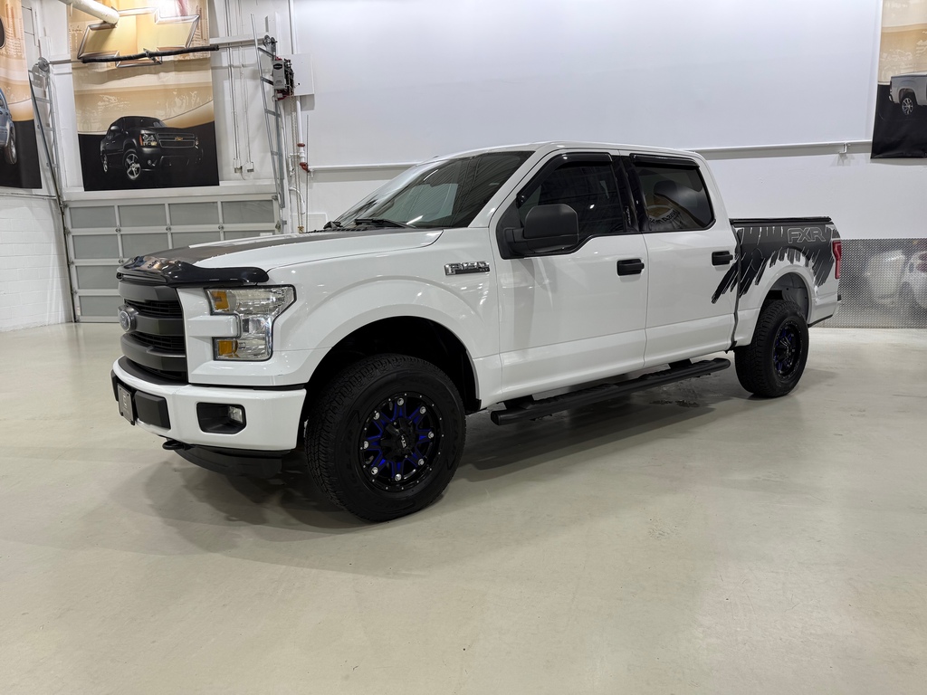 Ford F-150 XLT 395HP V8 4X4 CREWCAB SIÈGES CHAUFFANTS SYNC RE 2017