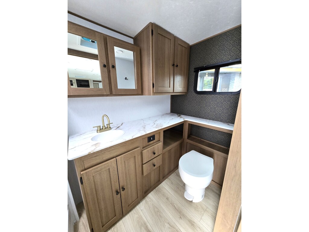 Coachmen APEX 244RBS 2026 à vendre