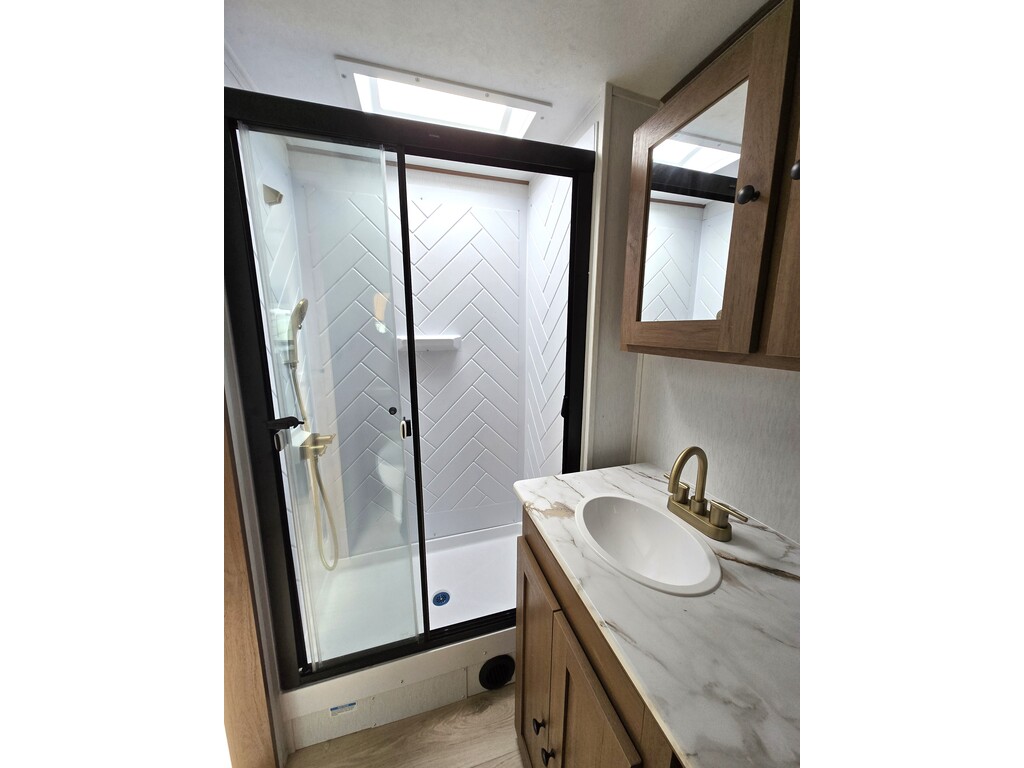 Coachmen APEX 244RBS 2026 à vendre