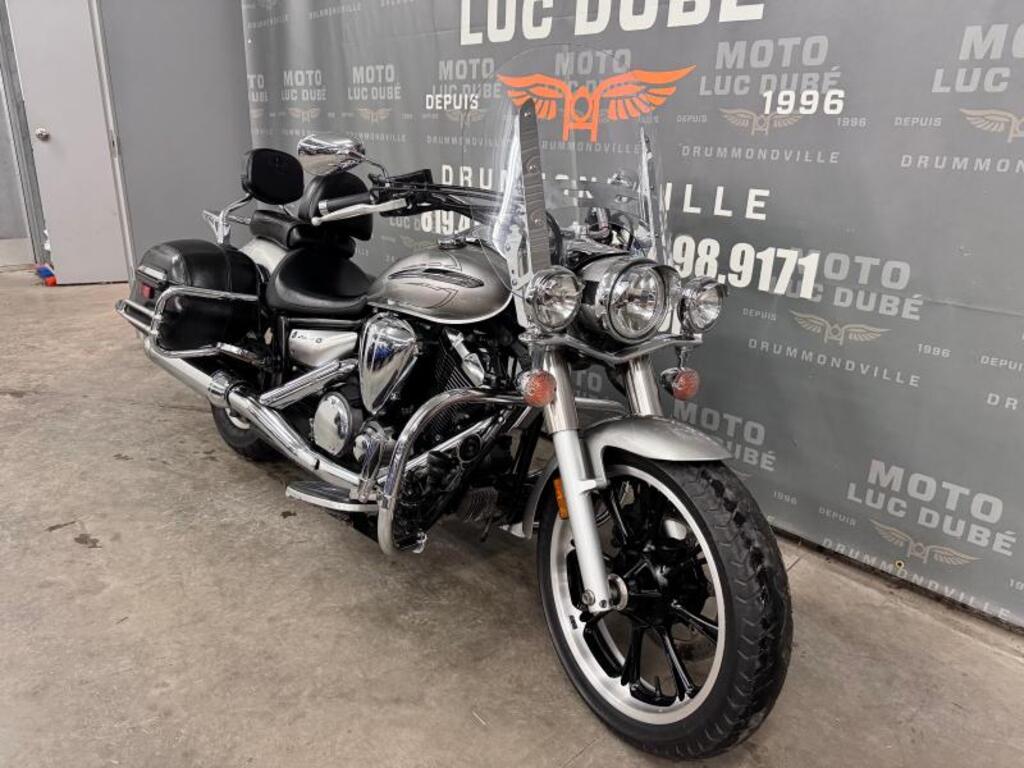 Yamaha V-Star 950 Tourer 2009 à vendre