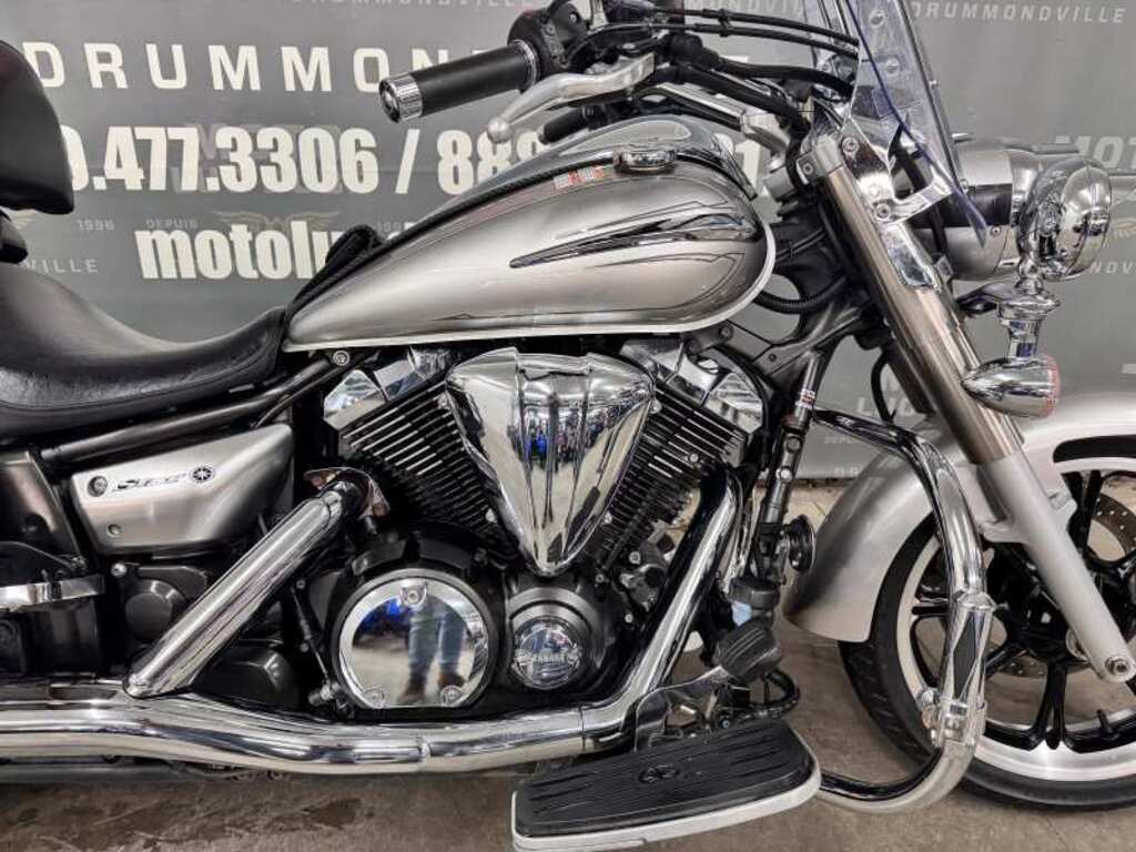 Yamaha V-Star 950 Tourer 2009 à vendre